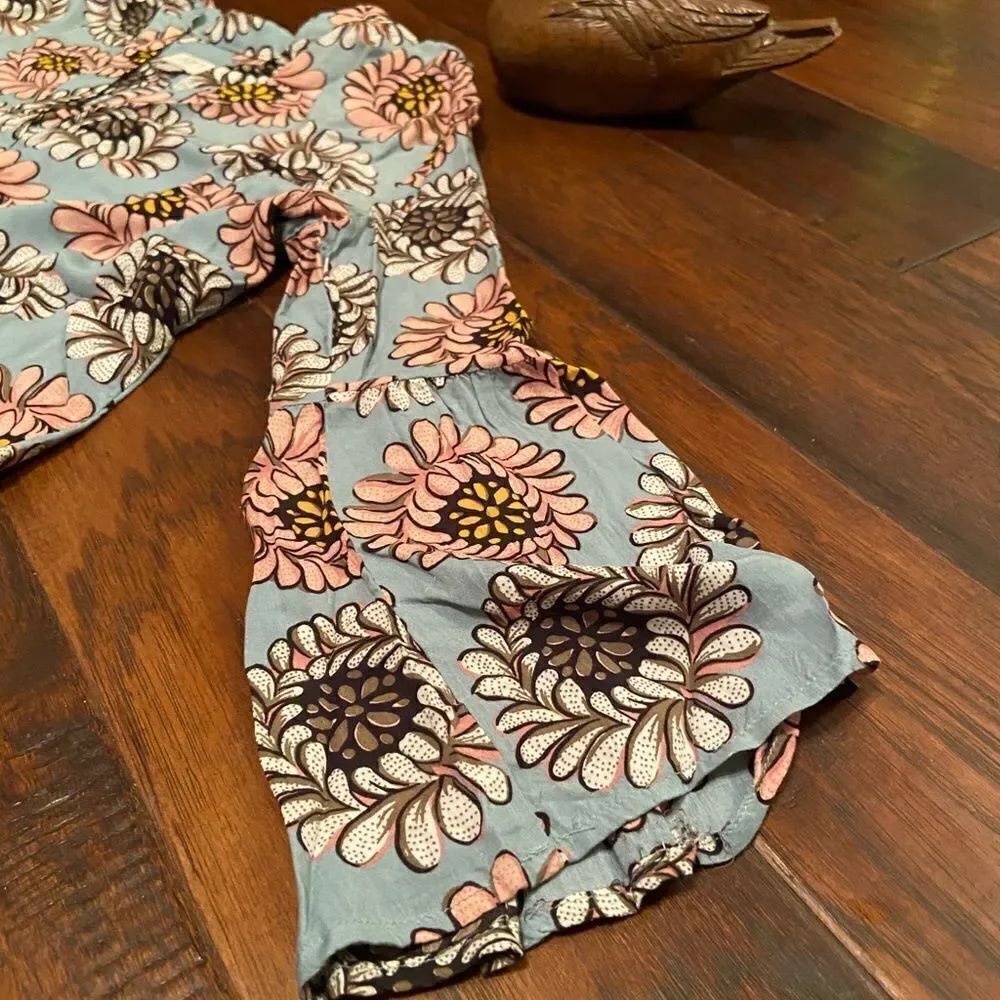 Loft - very nice blouse- size MP - Picture 2 of 6